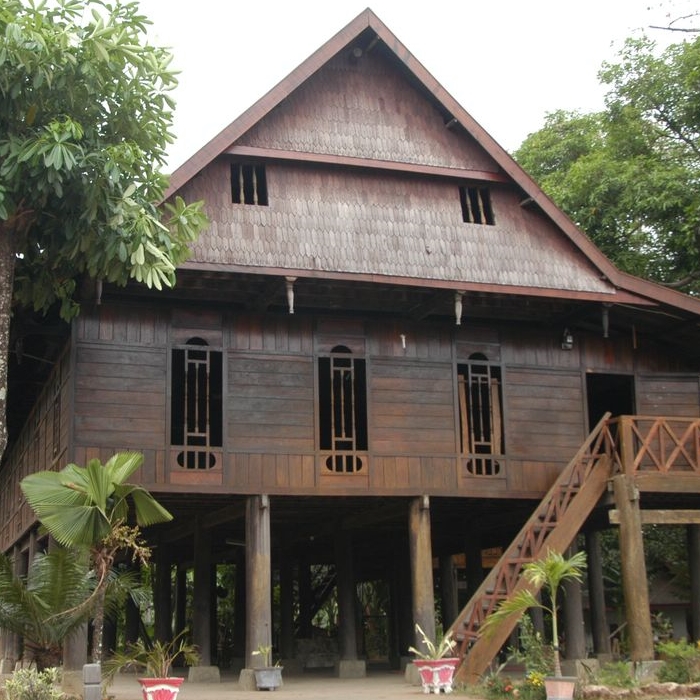 rumah kayu panggung 4